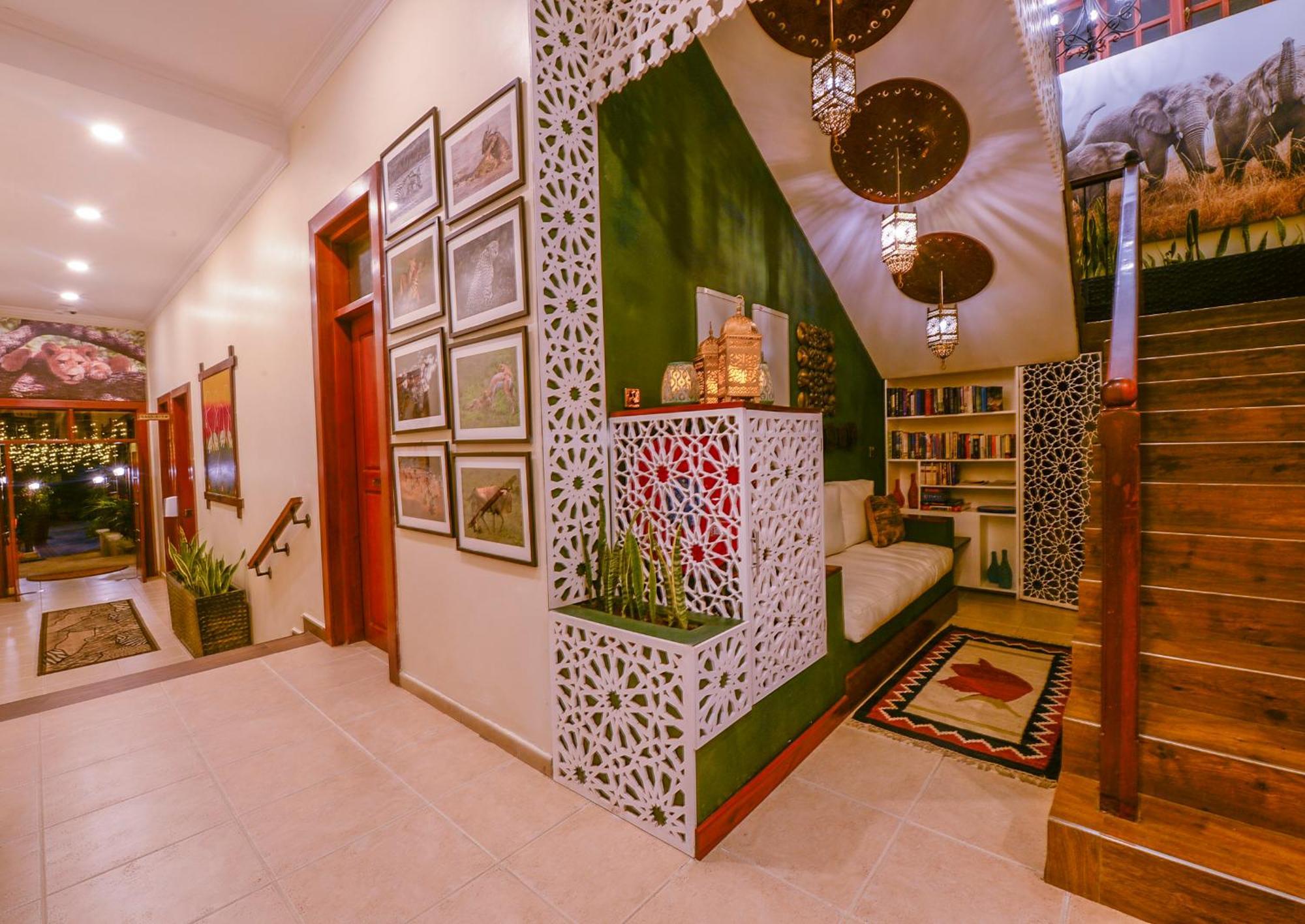 African Tulip Arusha Exterior photo
